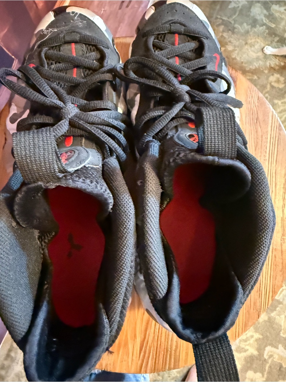 Nike Men’s 11 Camo Foamposite Sneakers in Black and White - Picture 13 of 13